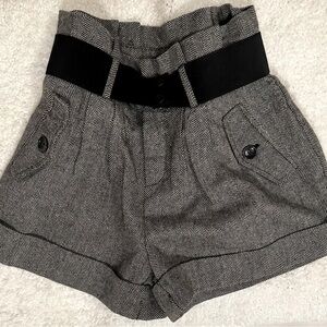 FOREVER 21 High Waisted Shorts Gray with Black  Belt Size Medium